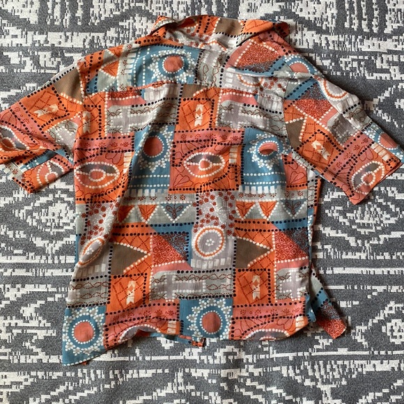 Multicolor button up - Picture 3 of 3